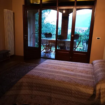 Agriturismo Magnarosa Farm stay *